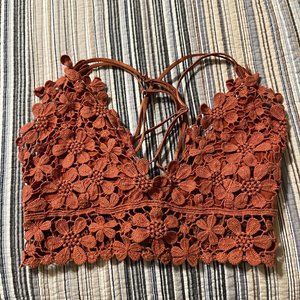 Crop top bralette pink lacy padded